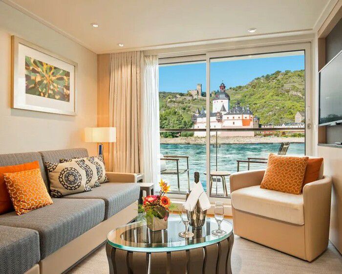 Veranda Suite (AA)